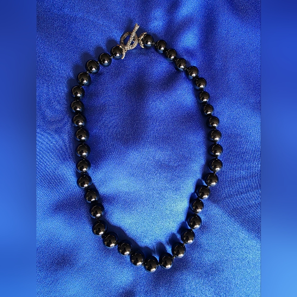 Onyx Necklace - Picture 2 of 4
